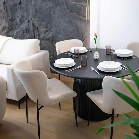 Eurovea Executive With Balcony Apartment