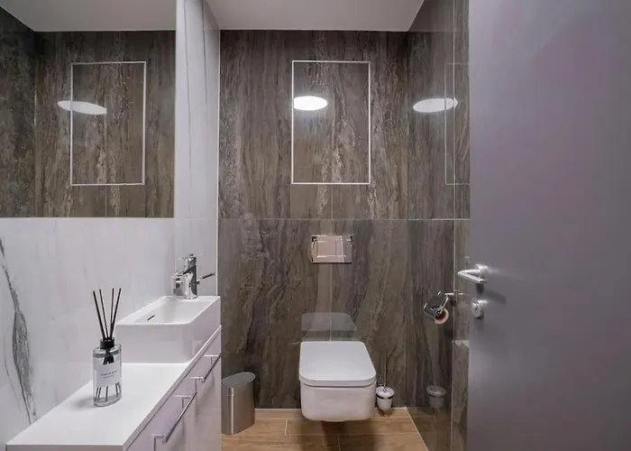 Eurovea Executive With Balcony 아파트 *